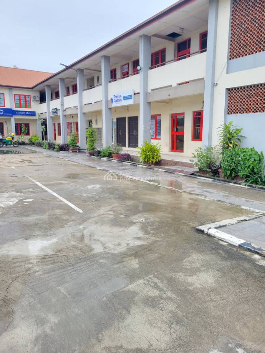 a Spacious Shop, Ado Road, Ajah, Lagos, Commercial Property for Rent