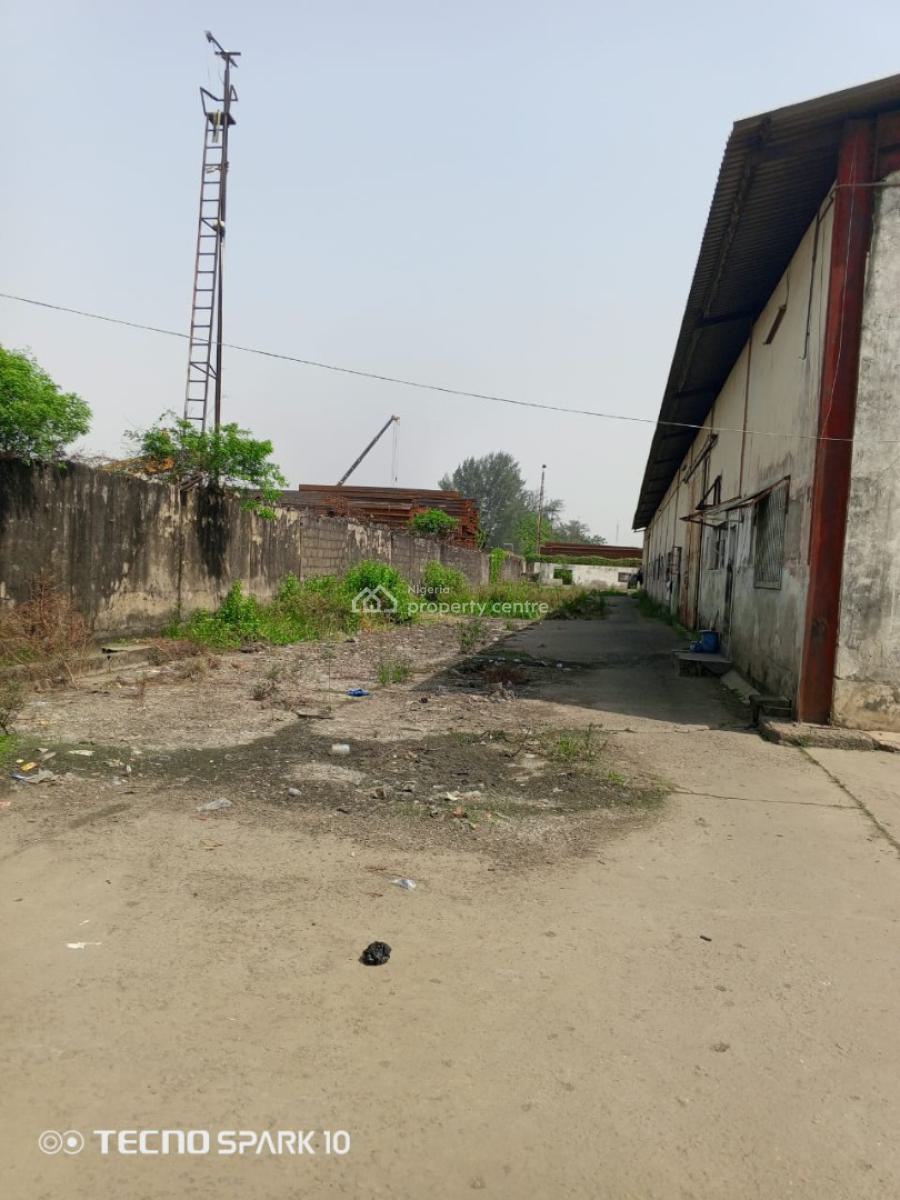 a Spacious Warehouse, Close to Kirikiri/ Navy Yard, Lagos, Apapa, Lagos, Warehouse for Sale