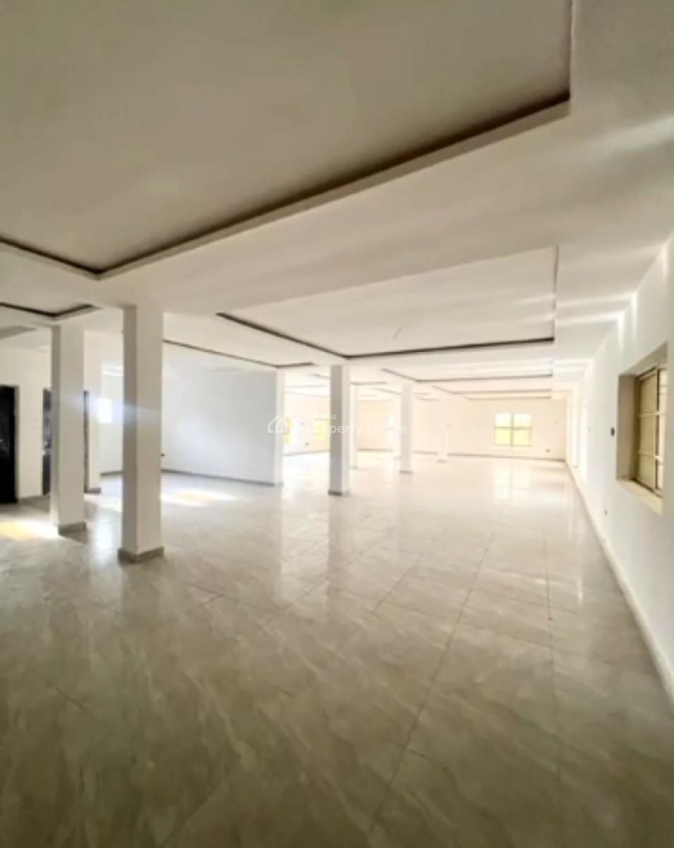 3 Floors Purpose Built Premium Conplex, Asokoro District, Abuja, Plaza / Complex / Mall for Sale