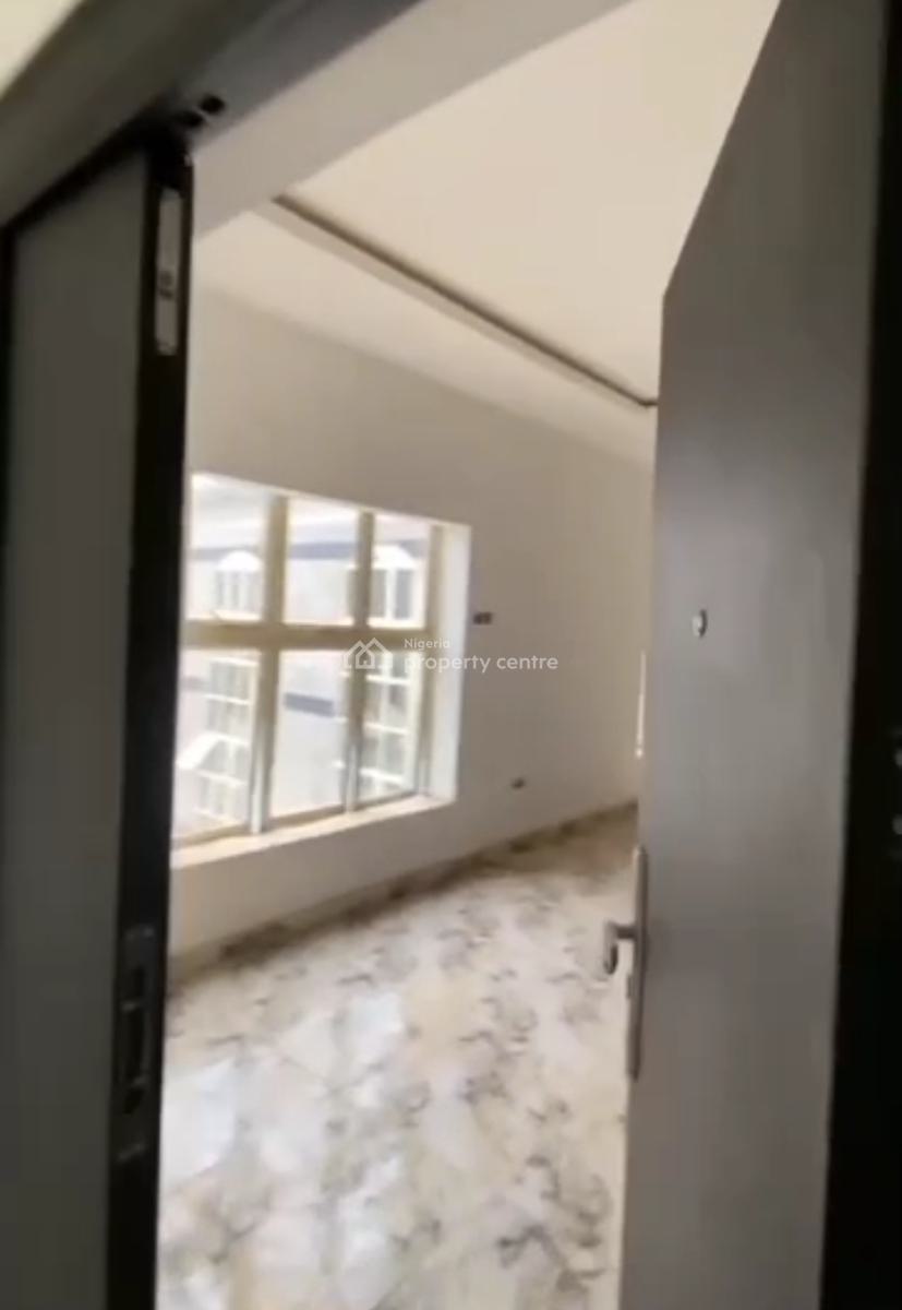 3 Floors Purpose Built Premium Conplex, Asokoro District, Abuja, Plaza / Complex / Mall for Sale