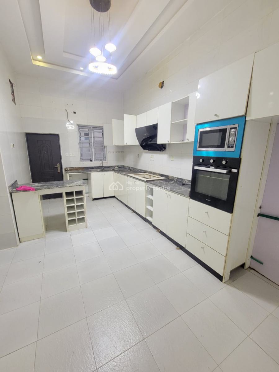 Standard and Sharp 4bedroom Duplex, Forth Avenue Estate, Ajah, Lagos, Semi-detached Duplex for Rent