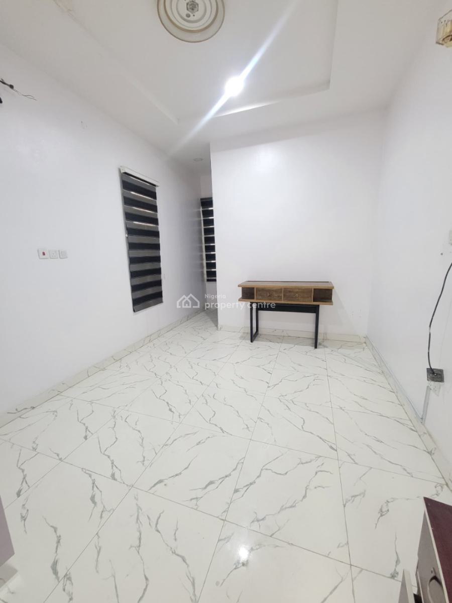 Standard and Sharp 4bedroom Duplex, Forth Avenue Estate, Ajah, Lagos, Semi-detached Duplex for Rent