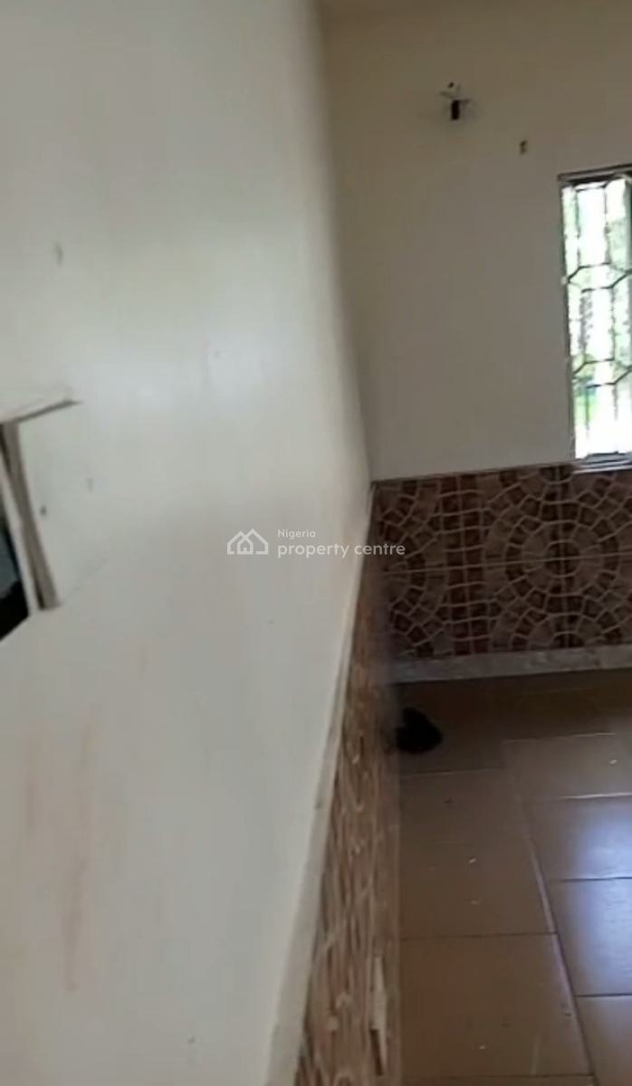Very Clean Miniflat in a Call in Estate with Access Road, Other Amenit, Emerald Estate, Ilaje, Ajah, Lagos, Mini Flat (room and Parlour) for Rent