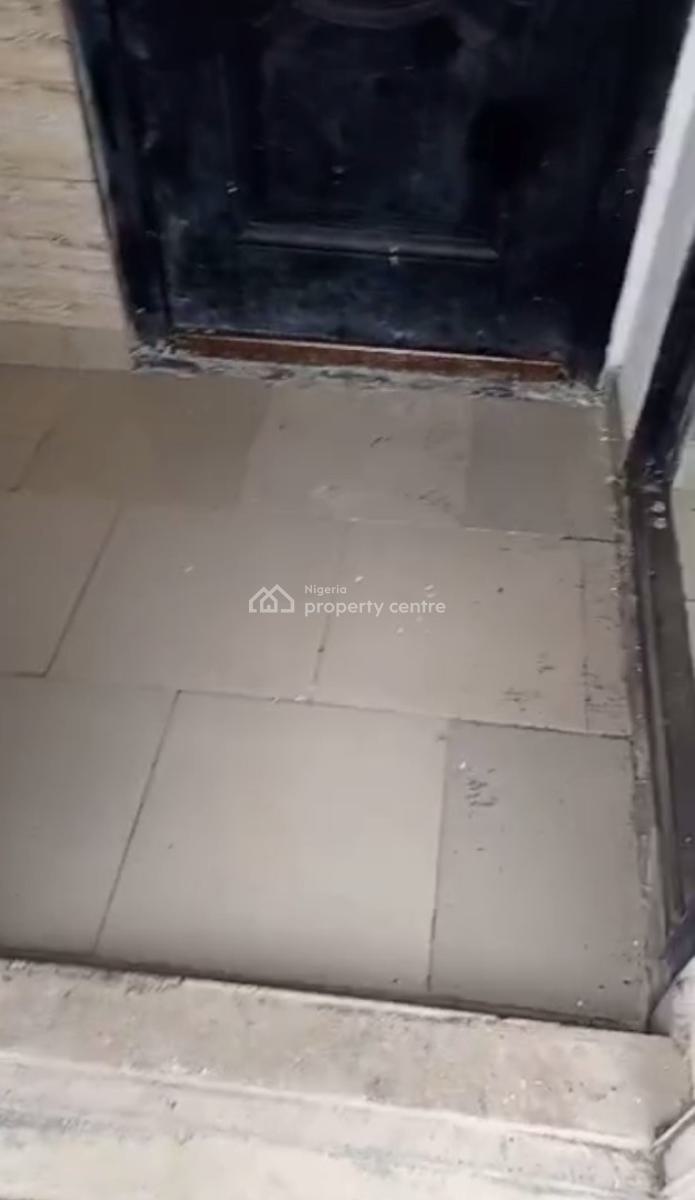 Very Clean Miniflat in a Call in Estate with Access Road, Other Amenit, Emerald Estate, Ilaje, Ajah, Lagos, Mini Flat (room and Parlour) for Rent