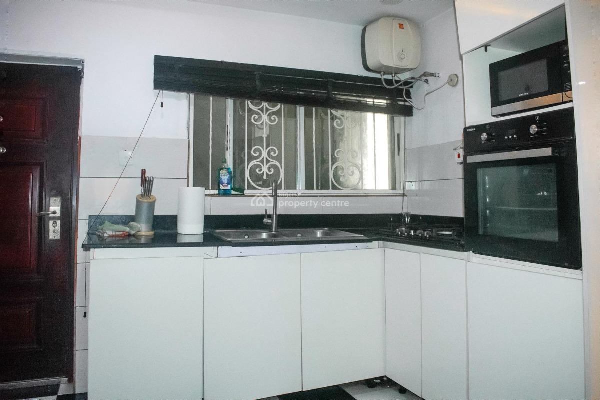 Fully Furnished Spacious 3 Bed Flat with Bq on 3rd Floor with Elevator, Lekki Gardens Estate, Kusenla, Ikate, Lekki, Lagos, Flat / Apartment for Sale