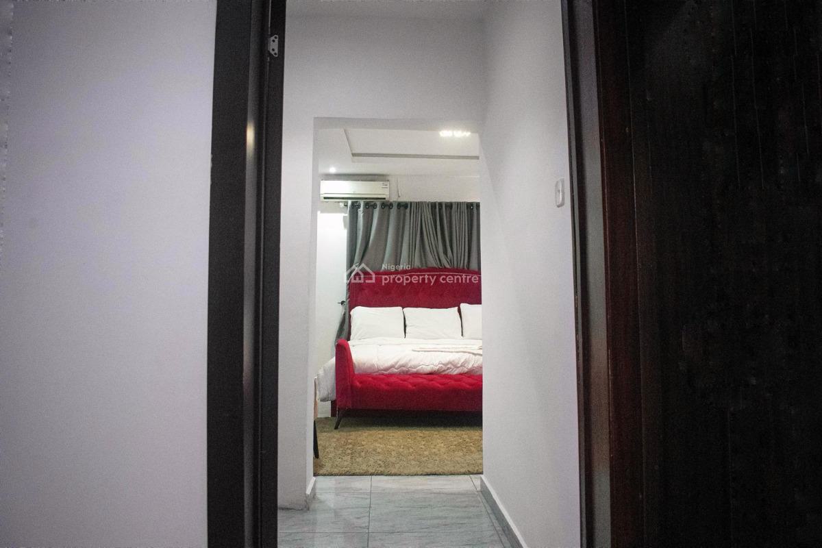 Fully Furnished Spacious 3 Bed Flat with Bq on 3rd Floor with Elevator, Lekki Gardens Estate, Kusenla, Ikate, Lekki, Lagos, Flat / Apartment for Sale