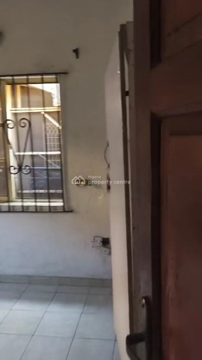 Lovely 2bedroom Flat Available All Rooms Ensuite in an Estate, Ogudu Pako, Gra, Ogudu, Lagos, Flat / Apartment for Rent