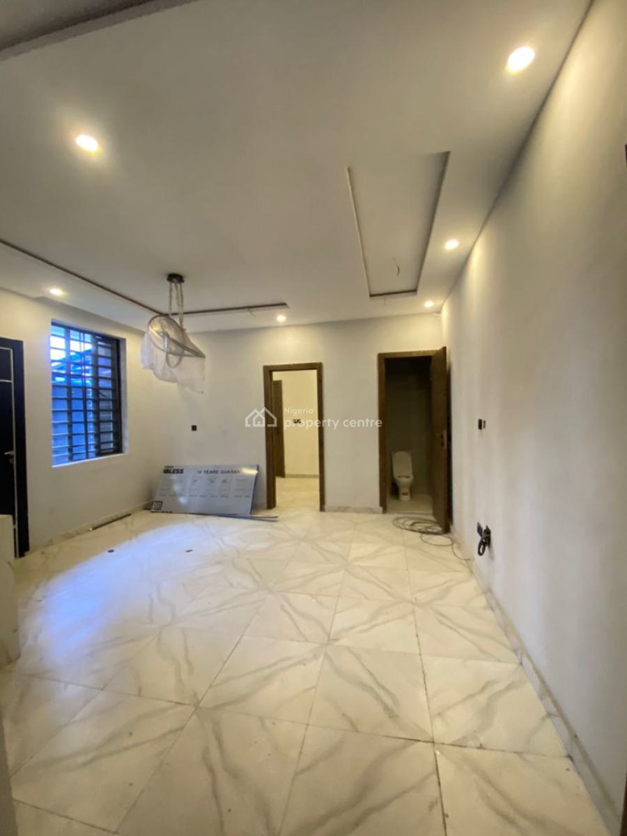 2 Bedroom Apartment with Private Backyard, Ikate, Lekki, Lagos, Flat / Apartment for Rent