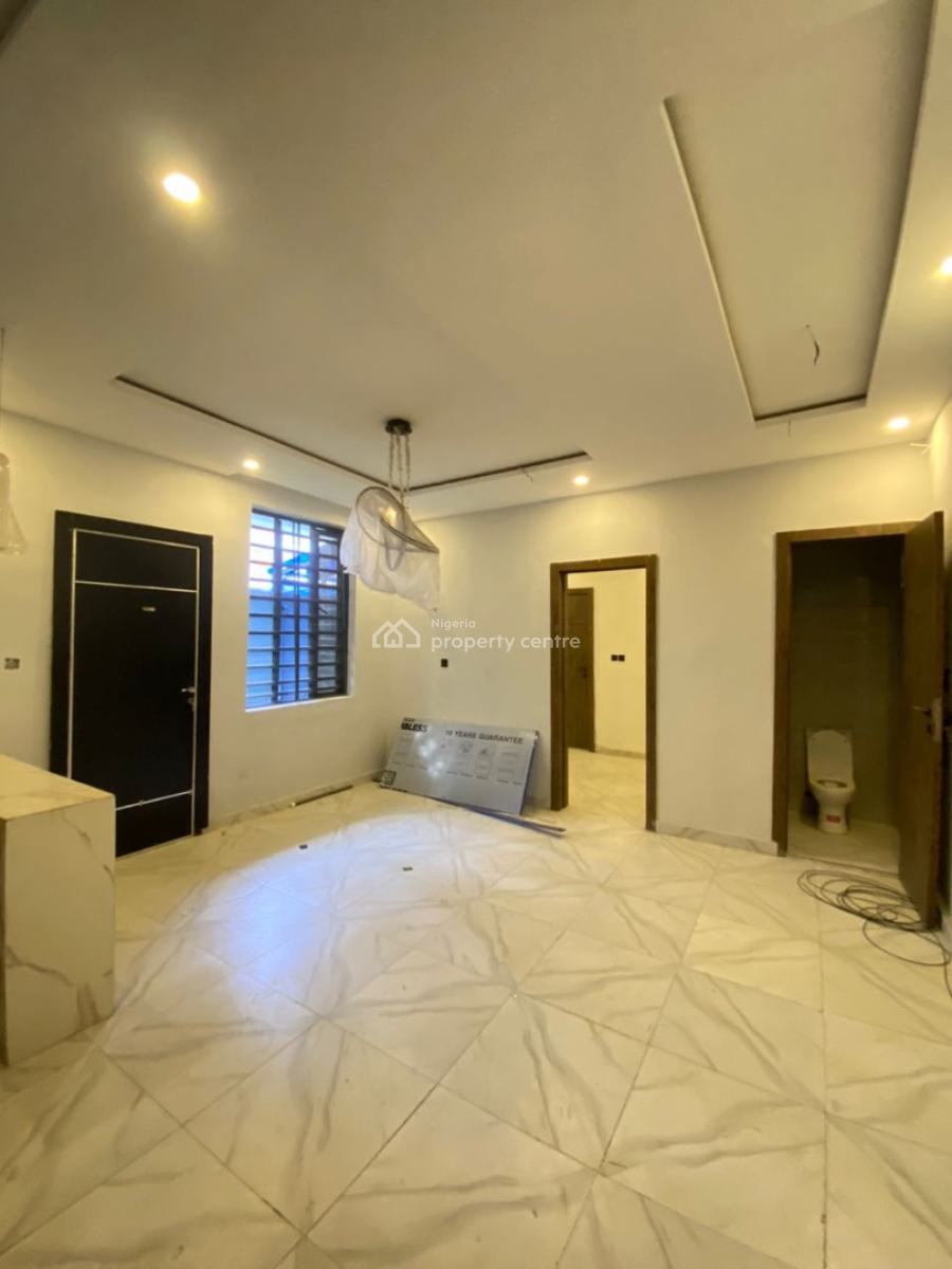 2 Bedroom Apartment with Private Backyard, Ikate, Lekki, Lagos, Flat / Apartment for Rent