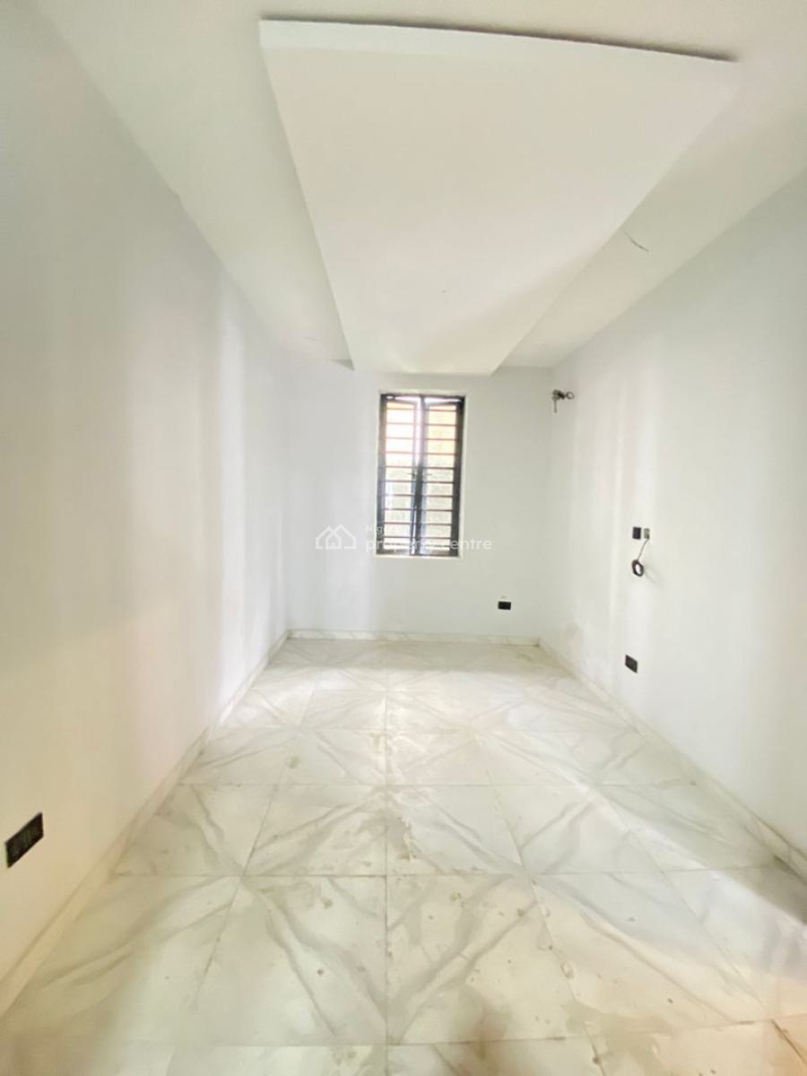 2 Bedroom Apartment with Private Backyard, Ikate, Lekki, Lagos, Flat / Apartment for Rent