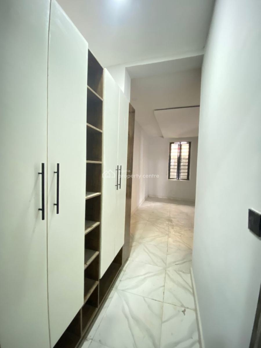 2 Bedroom Apartment with Private Backyard, Ikate, Lekki, Lagos, Flat / Apartment for Rent