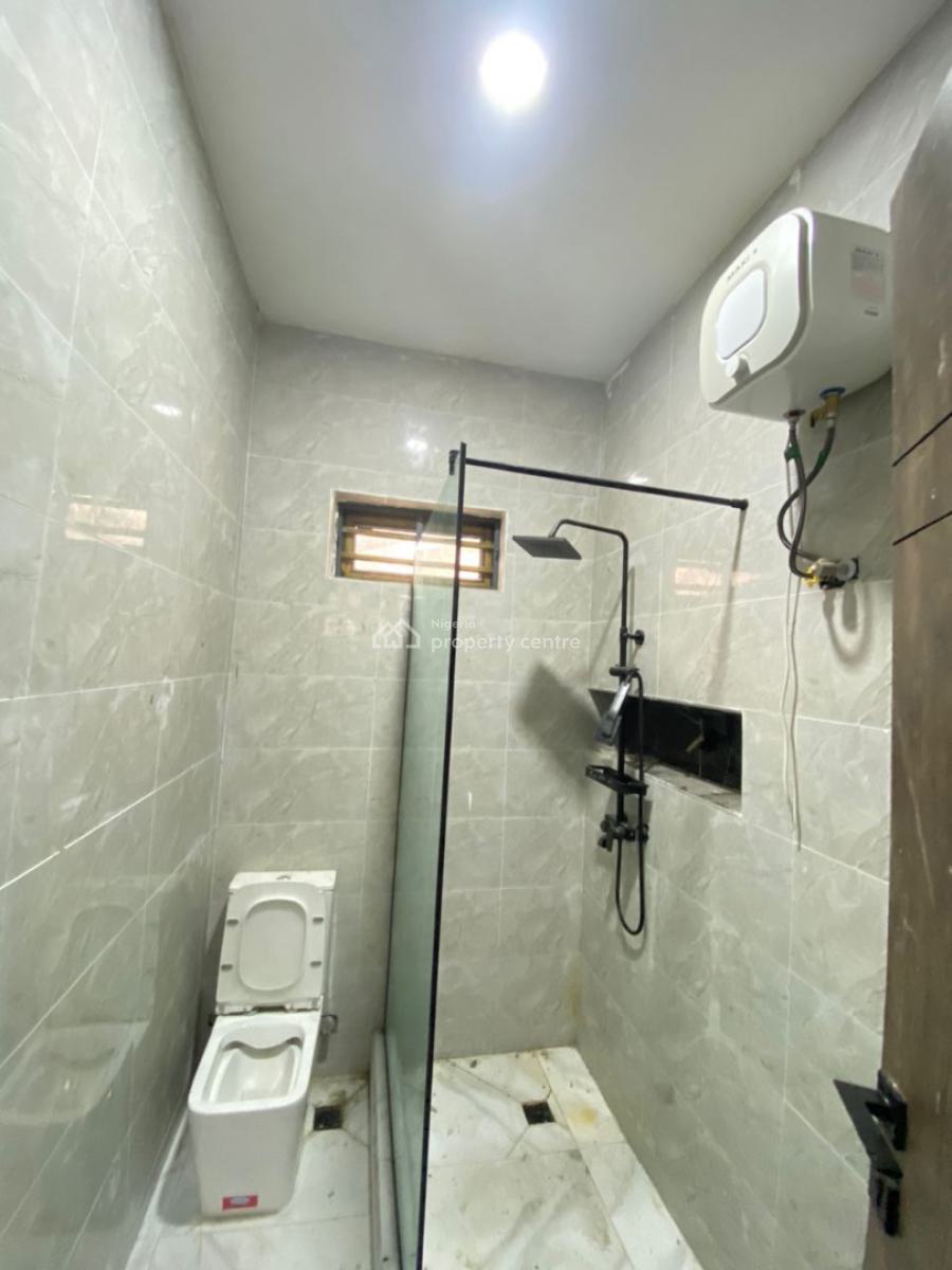2 Bedroom Apartment with Private Backyard, Ikate, Lekki, Lagos, Flat / Apartment for Rent