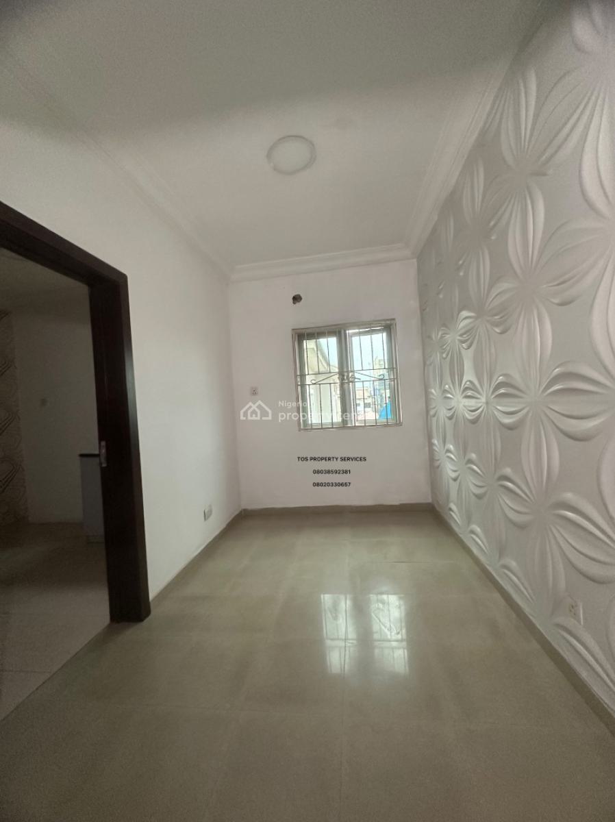 Cute 2 Bedroom Flat for Commercial Use, Admiralty Axis, Lekki Phase 1, Lekki Phase 1, Lekki, Lagos, Office Space for Rent