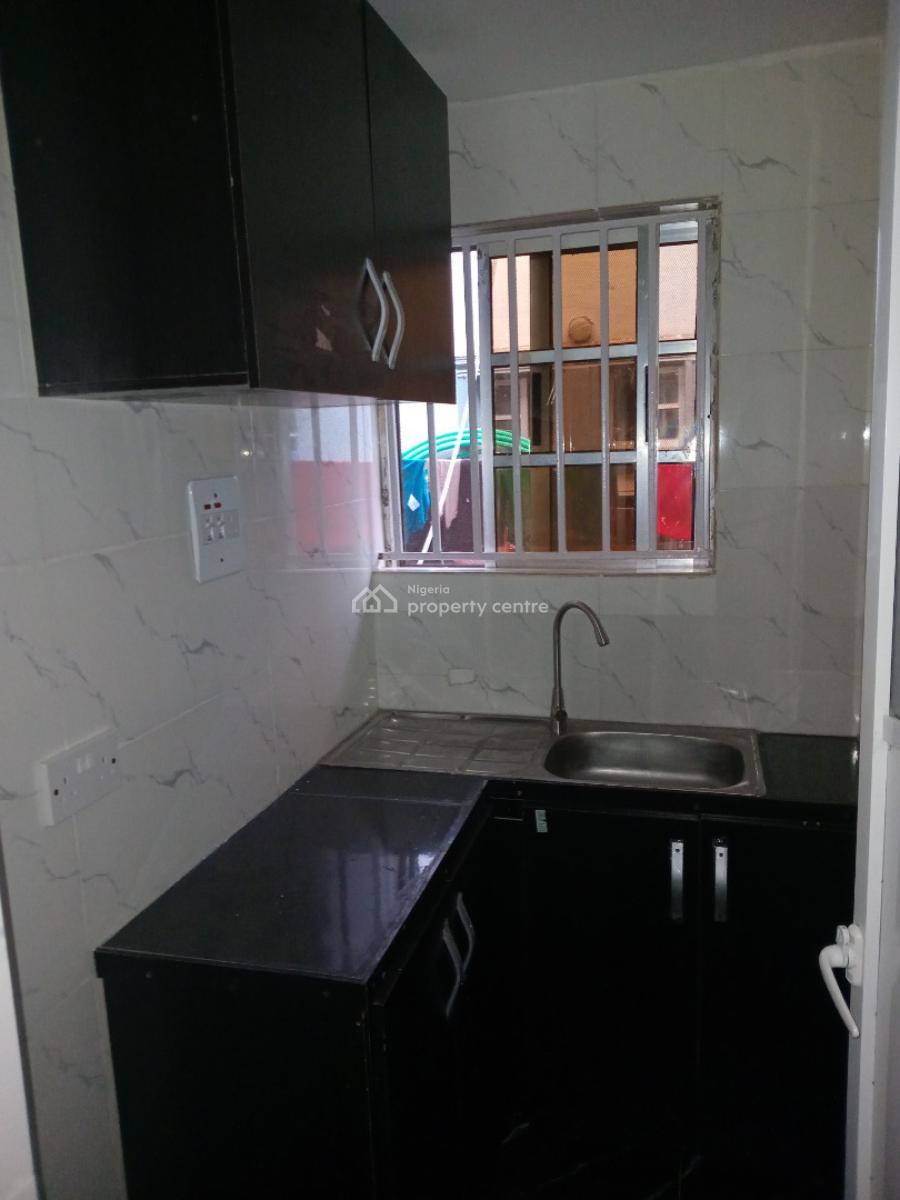 Spacious Miniflat Self Service with Own Meter, Lekki Phase 1, Lekki, Lagos, Mini Flat (room and Parlour) for Rent