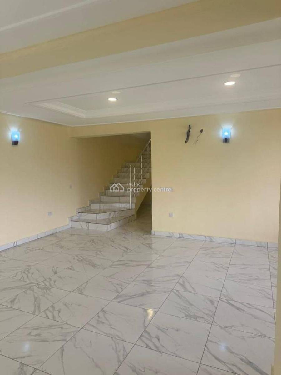 5 Bedrooms Semi Detached Duplex with a 2 Rooms Bq, Vgc, Lekki, Lagos, Semi-detached Duplex for Rent