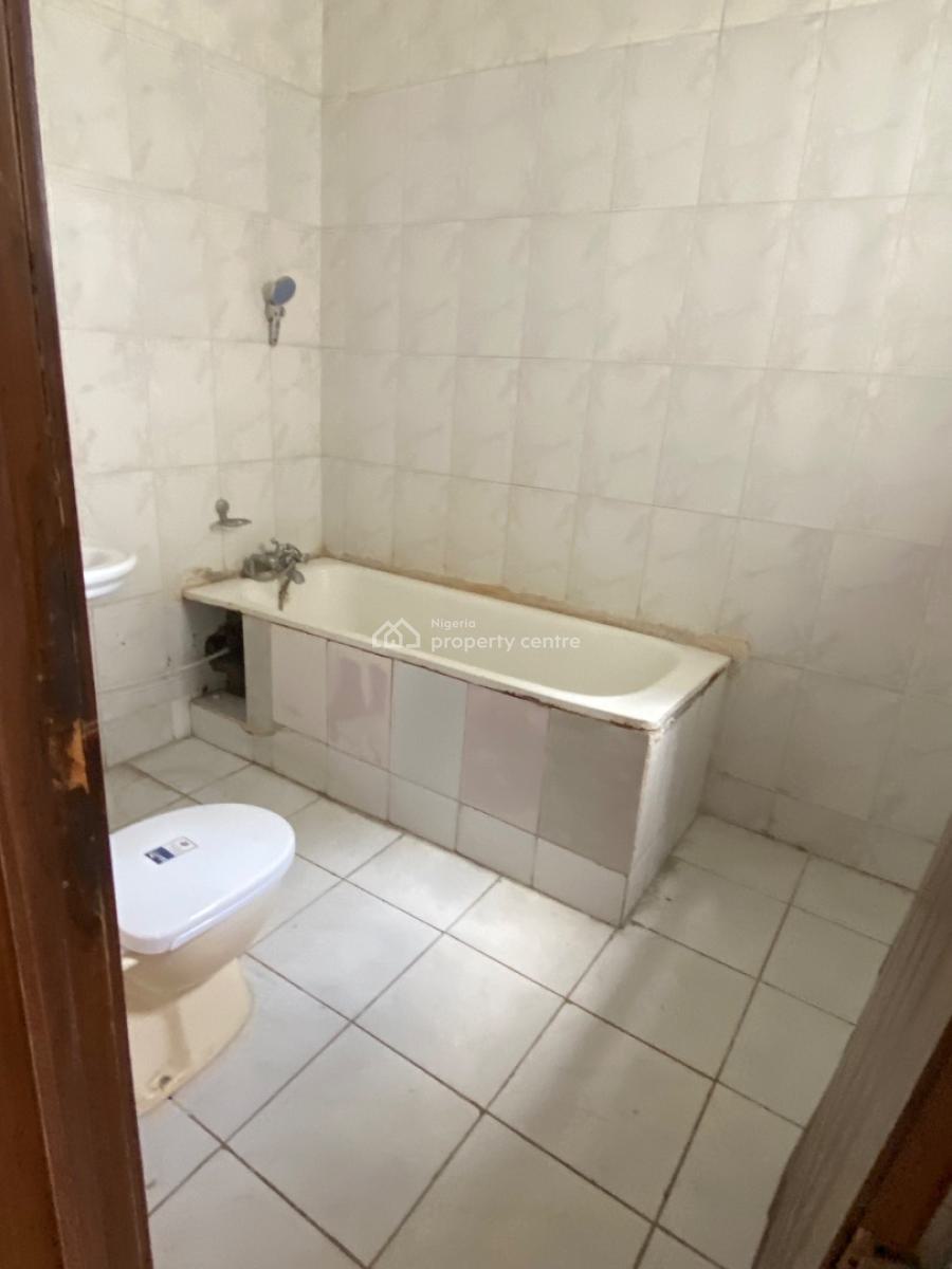 Lovely 2 Floors 4 Bedroom Terraced Duplex, Victoria Island , 11m , If Tenant Will Renovate, Victoria Island (vi), Lagos, Terraced Duplex for Rent