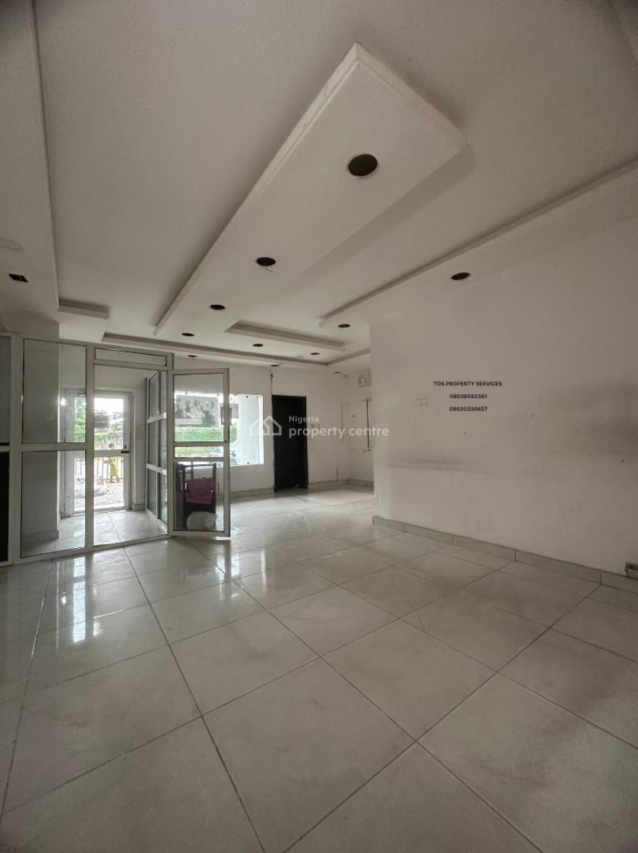 5 Bedroom Fully Detached Duplex (self-compound), Facing a Busy Commercial Road @ Lekki Phase 1, Lekki Phase 1, Lekki, Lagos, Detached Duplex for Rent