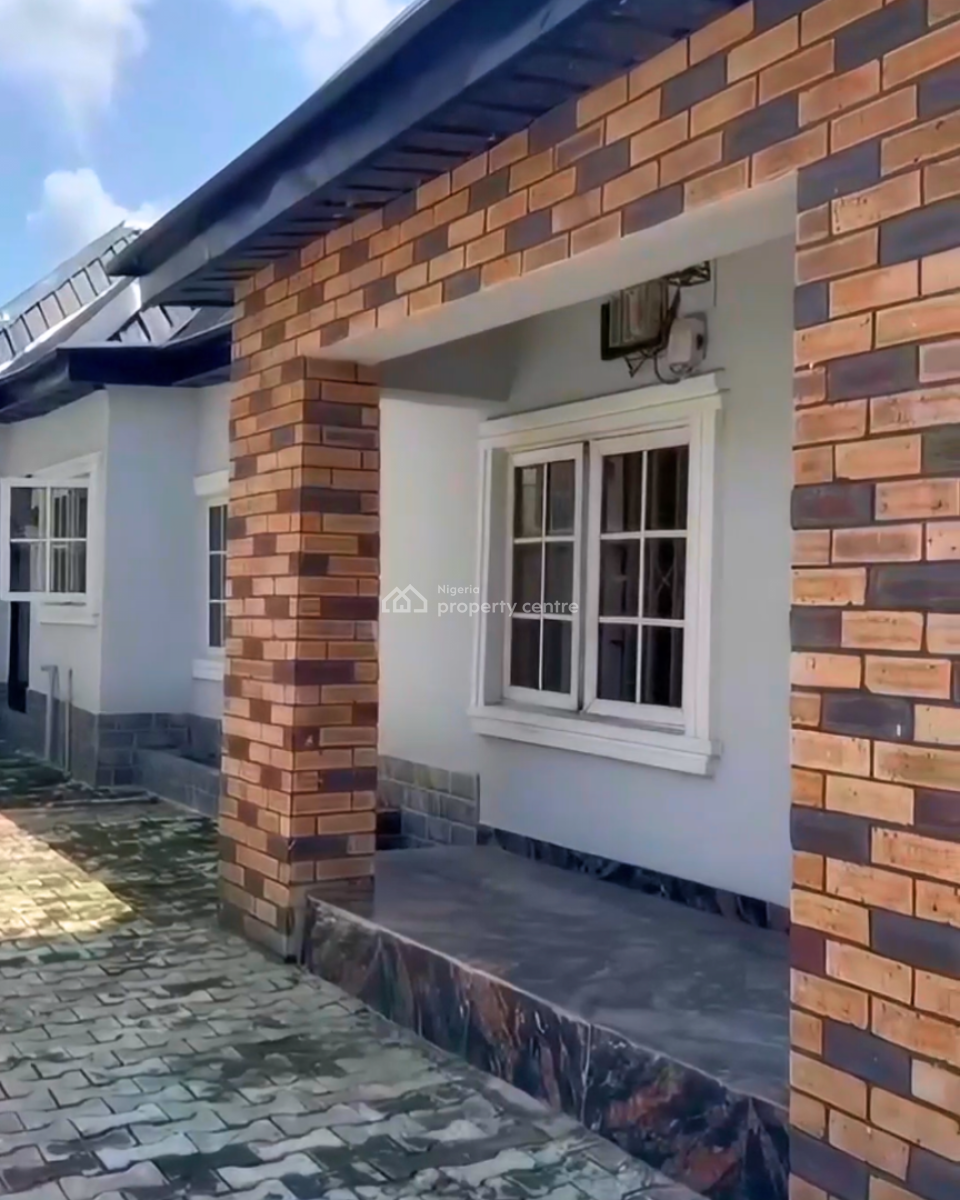 Standard 3 Bedroom Bungalow in a Gated Estate, Peter Odili Road, Trans Amadi, Port Harcourt, Rivers, Detached Bungalow for Sale