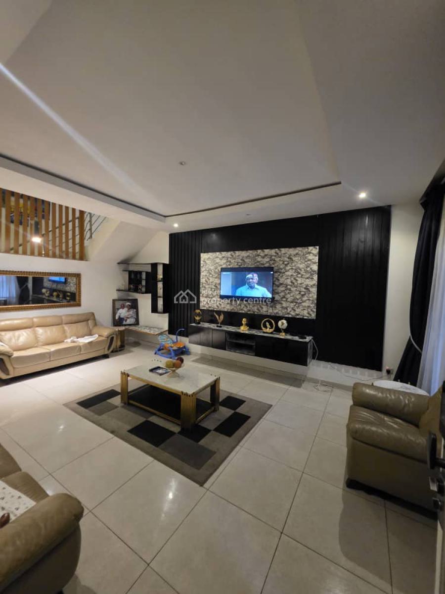 4 Bedrooms Terrace Duplex with Bq, Osapa, Lekki, Lagos, Terraced Duplex for Rent
