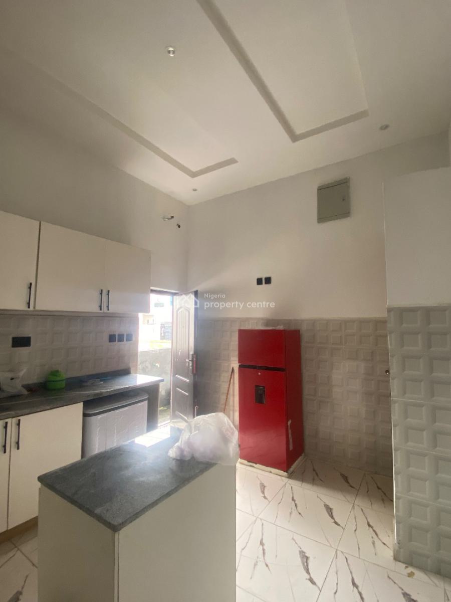 Luxury Furnished 3 Bedroom with Bq, Clean Water and Constant Light, By Lekki Gardens 5, Atlantic Estate, General Paints, Ajah, Lagos, Terraced Duplex for Rent
