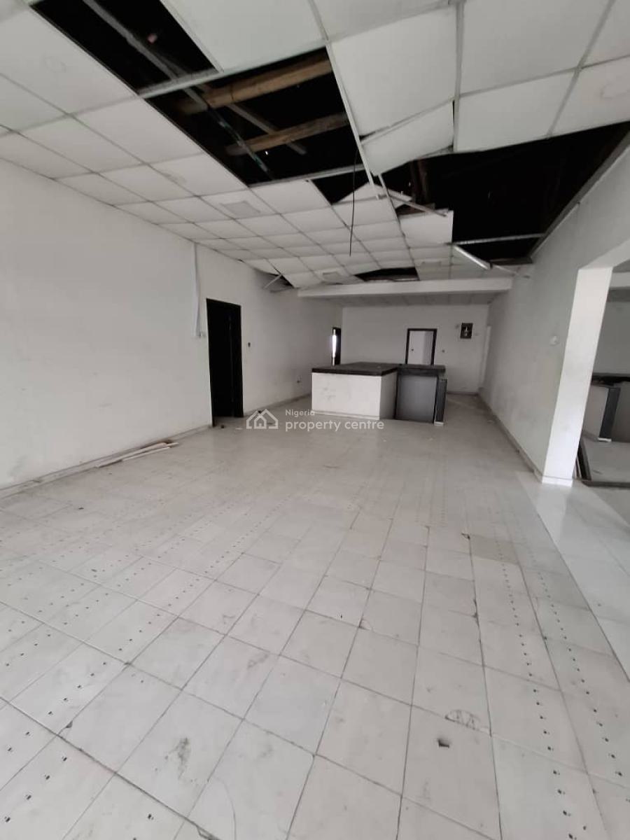 12-bedroom Detached House with 4 Servant Quarters, Victoria Island (vi), Lagos, Detached Duplex for Rent
