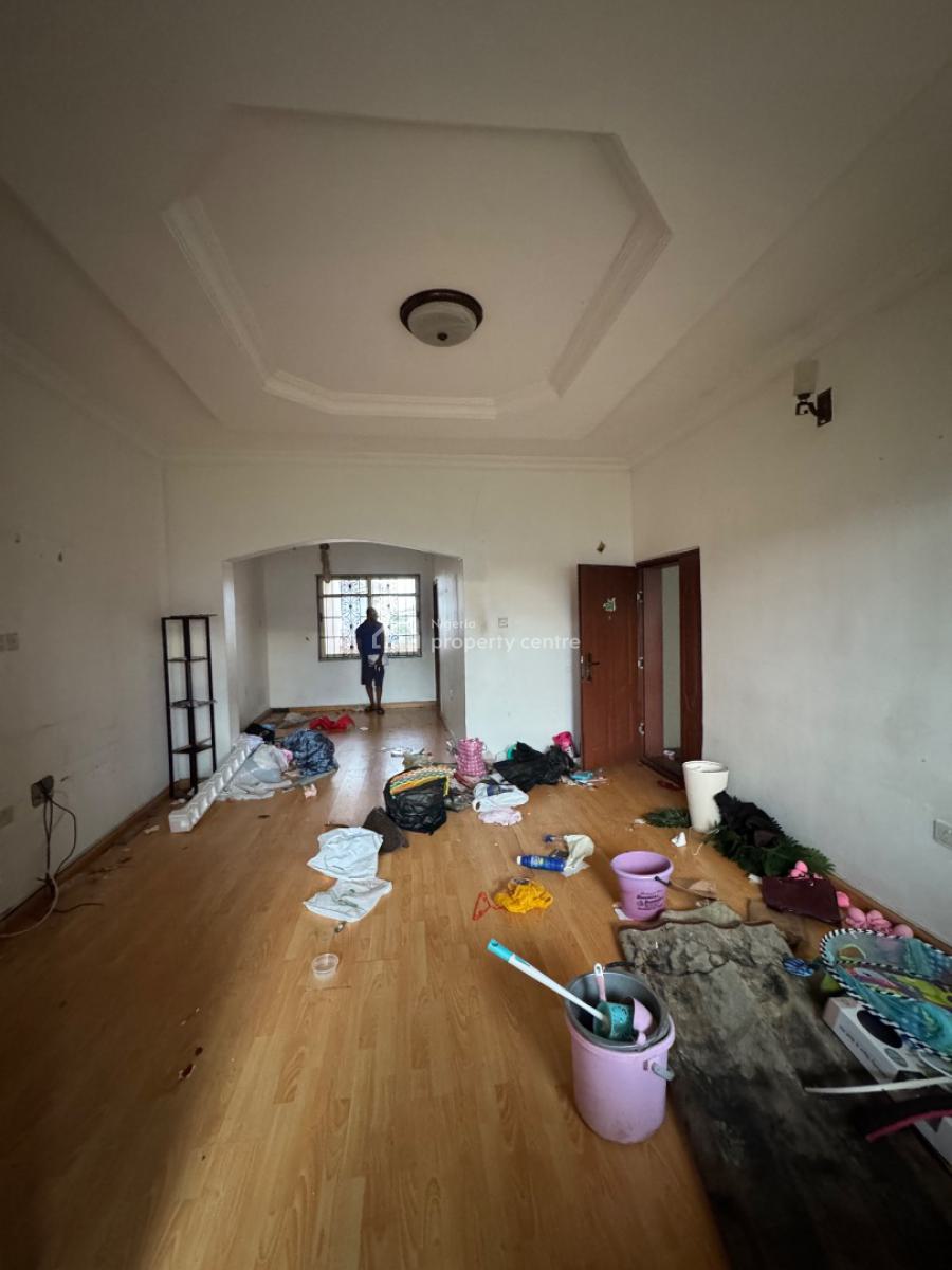 Well Maintained 2 Bedroom Apartment, Ikate, Lekki, Lagos, Flat / Apartment for Rent