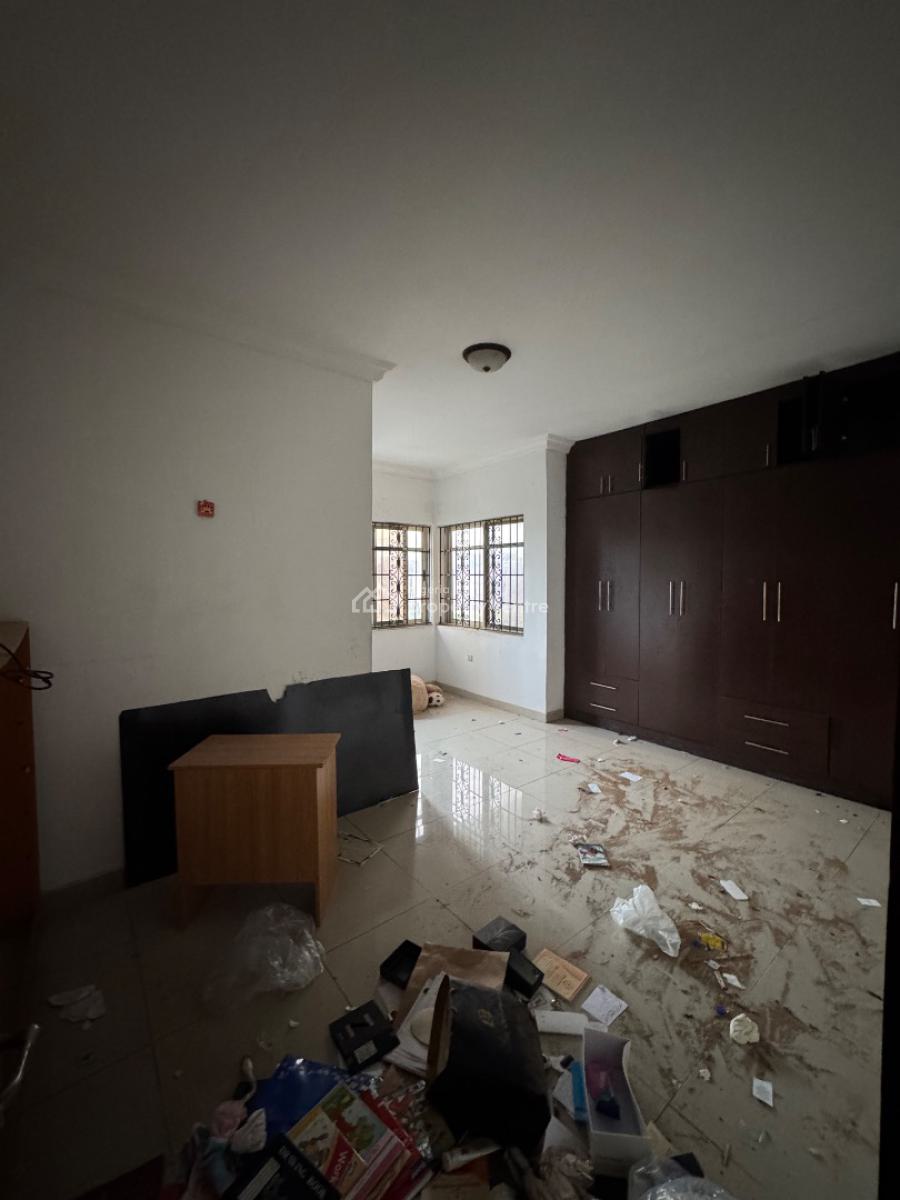 Well Maintained 2 Bedroom Apartment, Ikate, Lekki, Lagos, Flat / Apartment for Rent