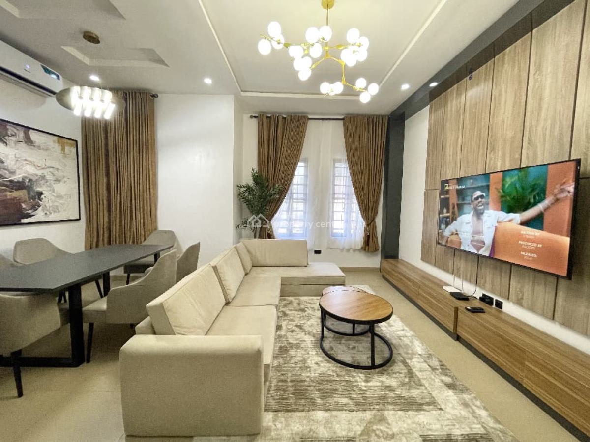 Luxurious 3 Bedroom Apartment with Wifi, Dstv & Netflix, Lekki Phase 1, Lekki, Lagos, Flat / Apartment Short Let