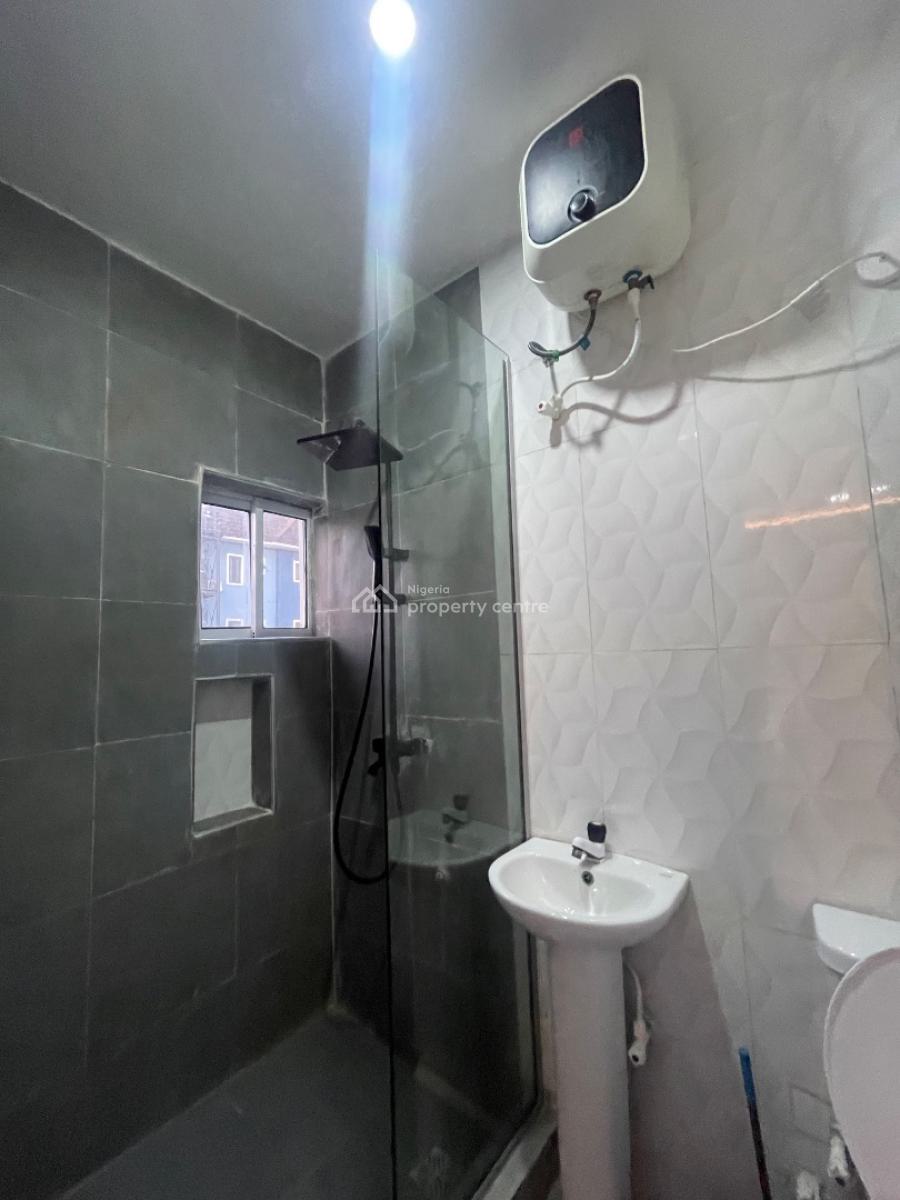 Newly Built Serviced One Bedroom Apartment for Daily Payment, Eyiwuawi Street, Pedro, Gbagada, Lagos, Mini Flat (room and Parlour) Short Let