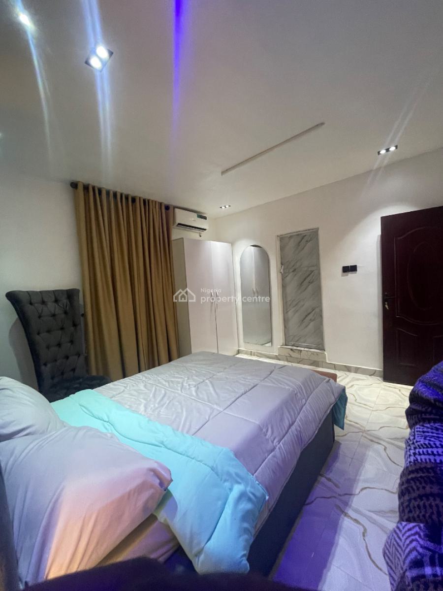 Newly Built Serviced One Bedroom Apartment for Daily Payment, Eyiwuawi Street, Pedro, Gbagada, Lagos, Mini Flat (room and Parlour) Short Let