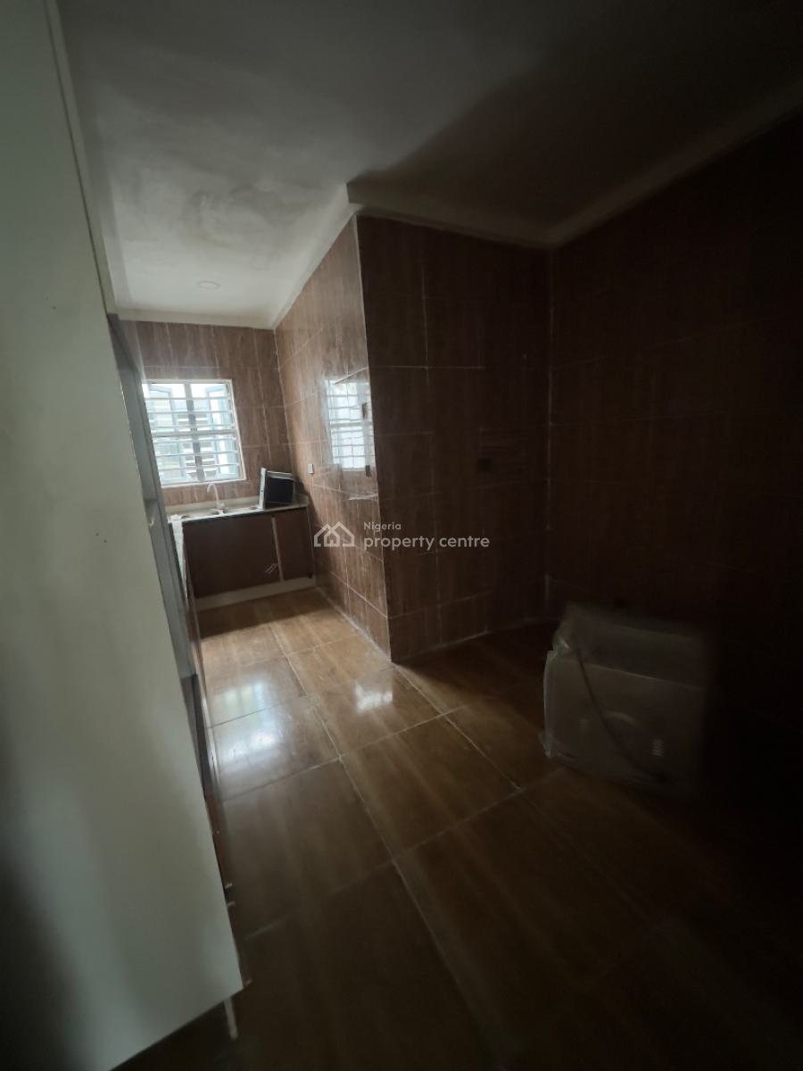 Luxury Miniflat Penthouse, Royal Pine Gate 3 Orchid, Lekki Phase 2, Lekki, Lagos, Flat / Apartment for Rent