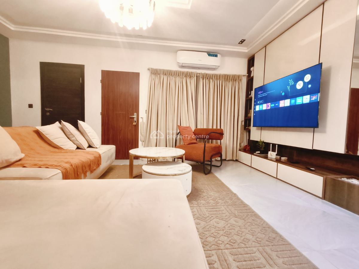 Exquisite 2 Bedroom Apartment, Lekki Phase 1, Lekki, Lagos, Flat / Apartment Short Let