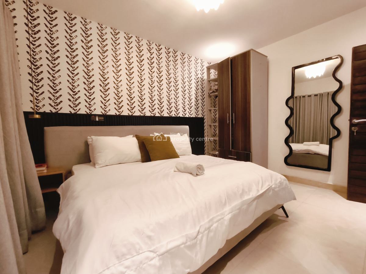 Exquisite 2 Bedroom Apartment, Lekki Phase 1, Lekki, Lagos, Flat / Apartment Short Let