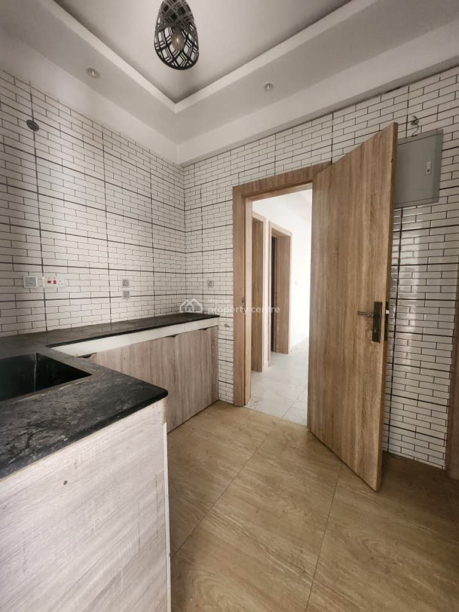Well Maintained Spacious 2 Bedrooms Apartment, Ikate, Lekki, Lagos, Flat / Apartment for Rent