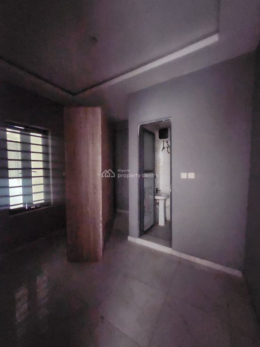 Well Maintained Spacious 2 Bedrooms Apartment, Ikate, Lekki, Lagos, Flat / Apartment for Rent