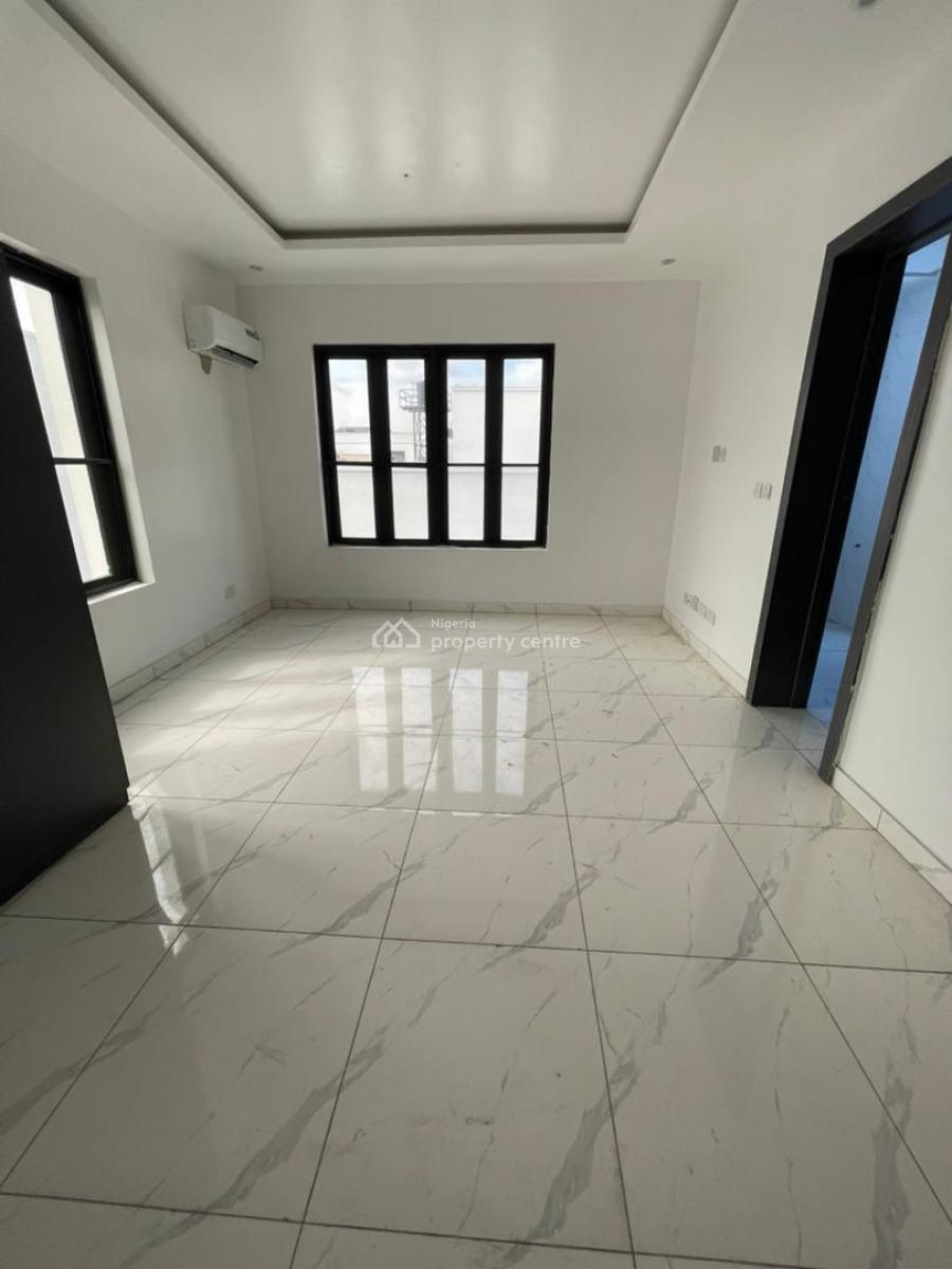 Spacious 2 Bedroom Apartment Suitable for Investment, Lekki Right, Lekki, Lagos, Flat / Apartment for Sale