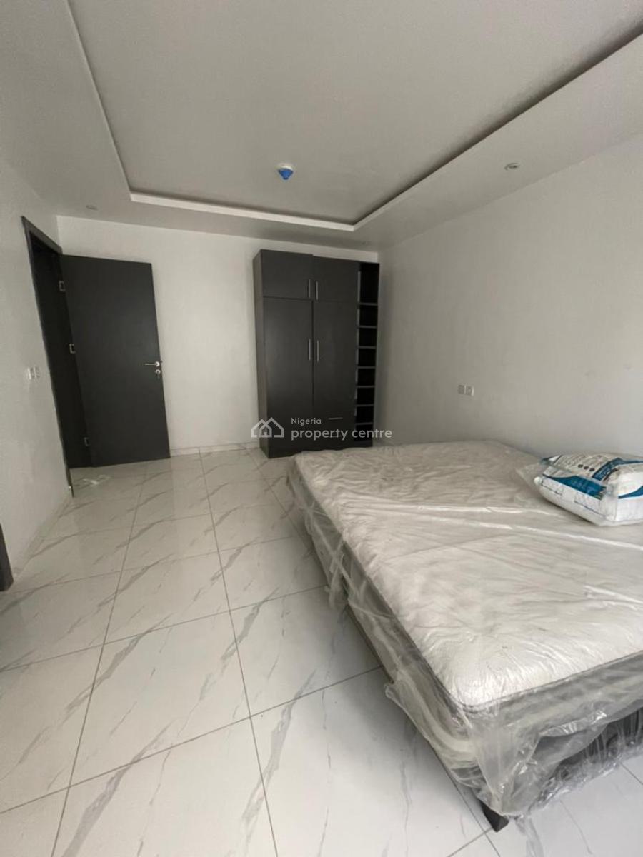 Spacious 2 Bedroom Apartment Suitable for Investment, Lekki Right, Lekki, Lagos, Flat / Apartment for Sale