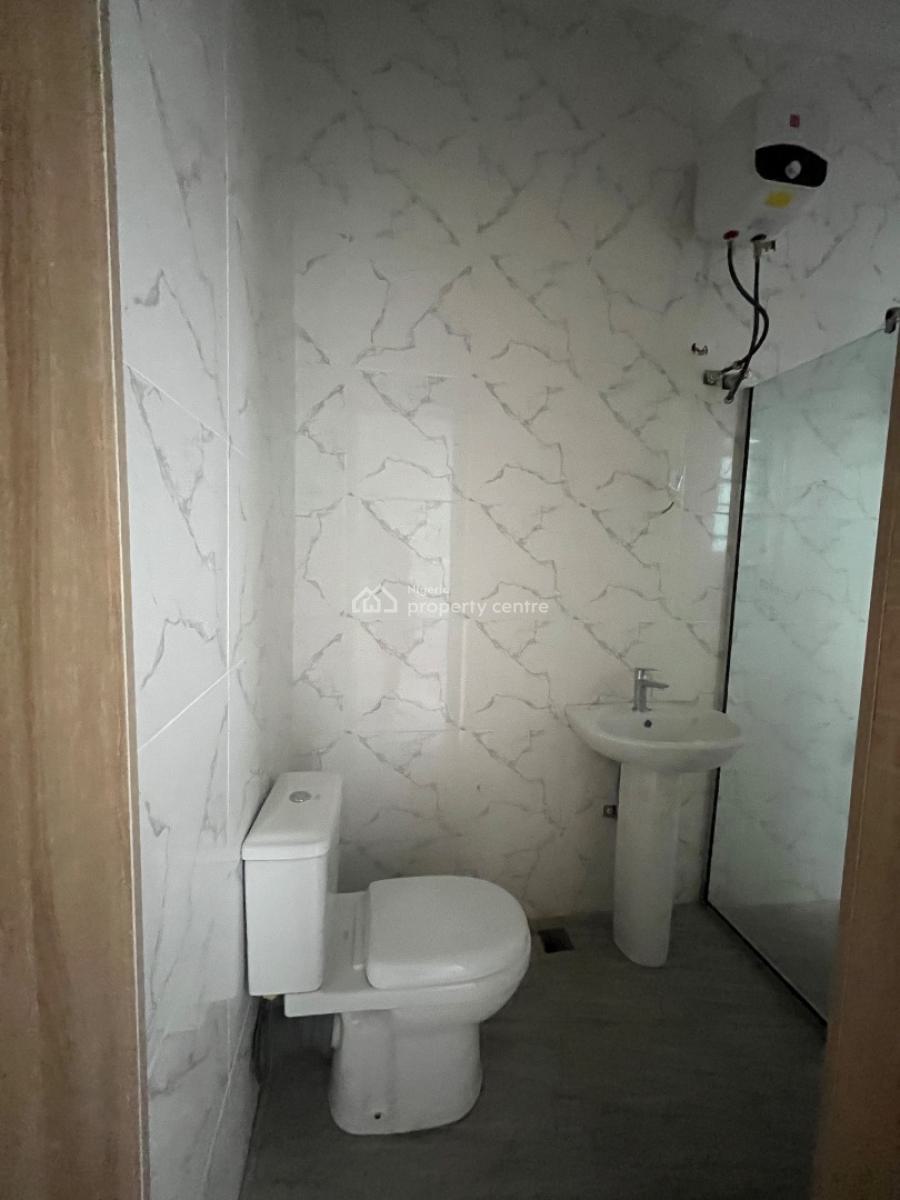 Classic 2bedroom Flat Apartment Now Available for N6m per Ann, Second Toll Gate Lekki Lagos, Lekki, Lagos, Flat / Apartment for Rent