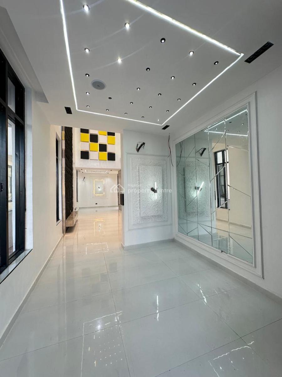 Exquisite Spacious 6 Bedroom Fully Detached Duplex with Bq, Cinema, Ro, 6 Bedroom in a Serene Environment with Rooftop, Chevron Lekki, Lekki, Lagos, Detached Duplex for Sale
