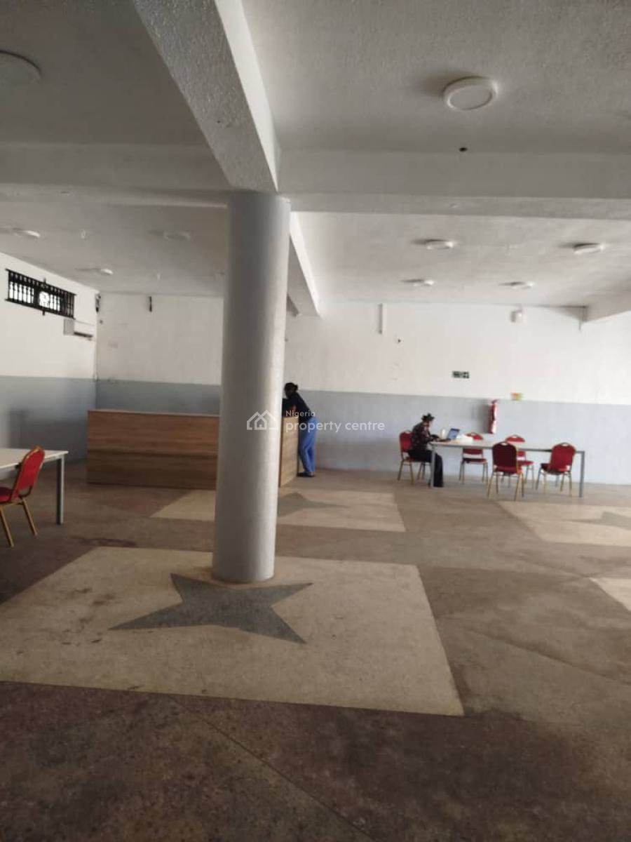 Has 6 Rooms That Has Toilets/showers.  There Are Reception Areas Up an, Adeniyi Jones, Ikeja, Lagos, Commercial Property for Rent