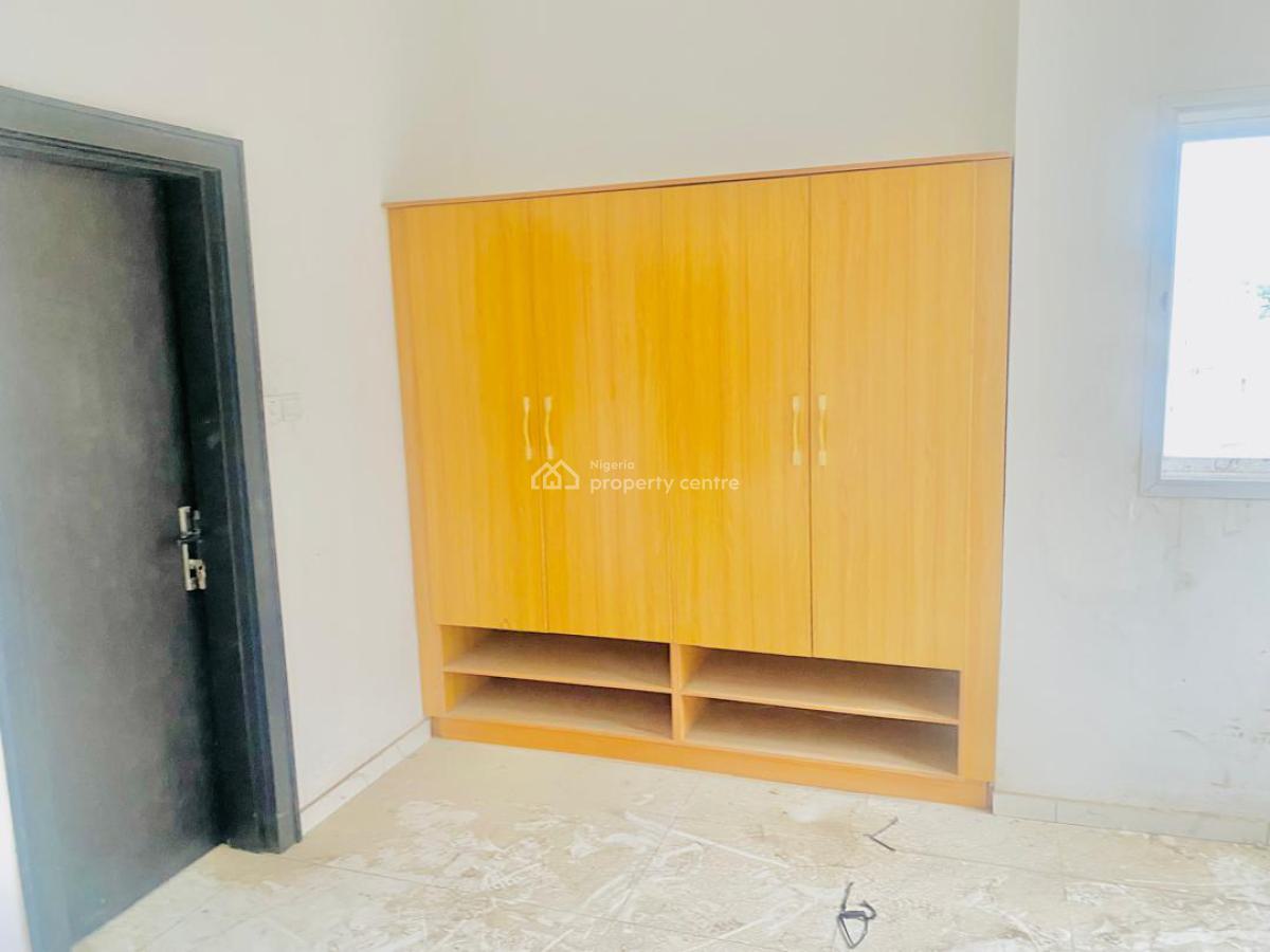 2 Bedrooms Flat, Ngozi Okonjo-iweala Way, Utako, Abuja, Flat / Apartment for Rent