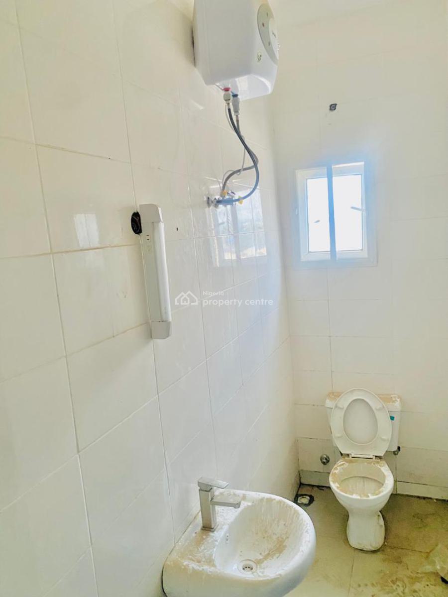 2 Bedrooms Flat, Ngozi Okonjo-iweala Way, Utako, Abuja, Flat / Apartment for Rent