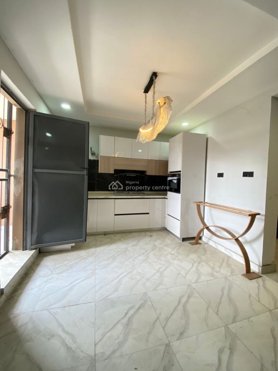 Stunning 4 Bedroom Terrace Duplex with Pool and Gym, Ikate, Lekki, Lagos, Terraced Duplex for Rent