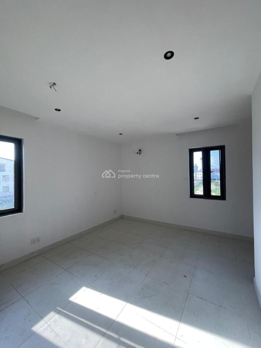 Beautiful 2 Bedroom Apartment in Serene Environment Ideal for Airbnb, Ikate Elegushi, Lekki, Lagos, Flat / Apartment for Sale