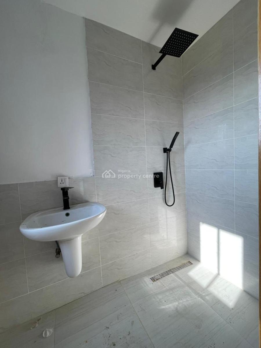 Beautiful 2 Bedroom Apartment in Serene Environment Ideal for Airbnb, Ikate Elegushi, Lekki, Lagos, Flat / Apartment for Sale