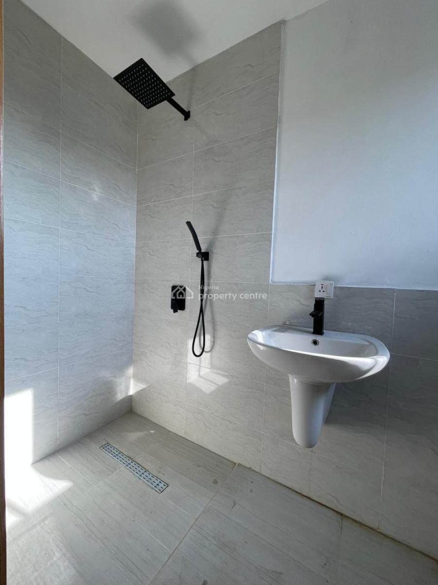 Beautiful 2 Bedroom Apartment in Serene Environment Ideal for Airbnb, Ikate Elegushi, Lekki, Lagos, Flat / Apartment for Sale