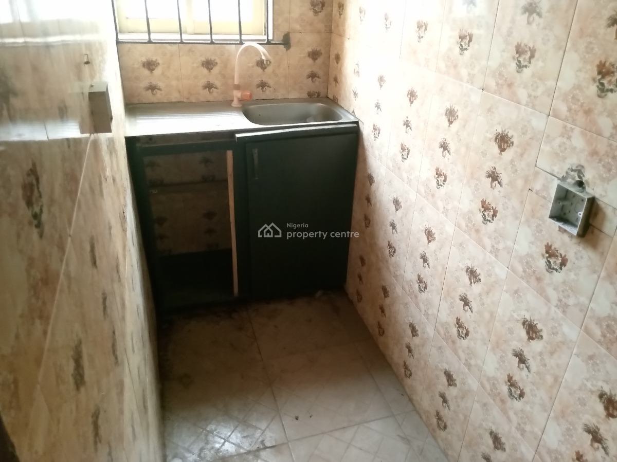 a Nice and Spacious Mini-flat in an Estate, an Estate Near Alagbole Bus Stop, Ojodu, Lagos, Mini Flat (room and Parlour) for Rent