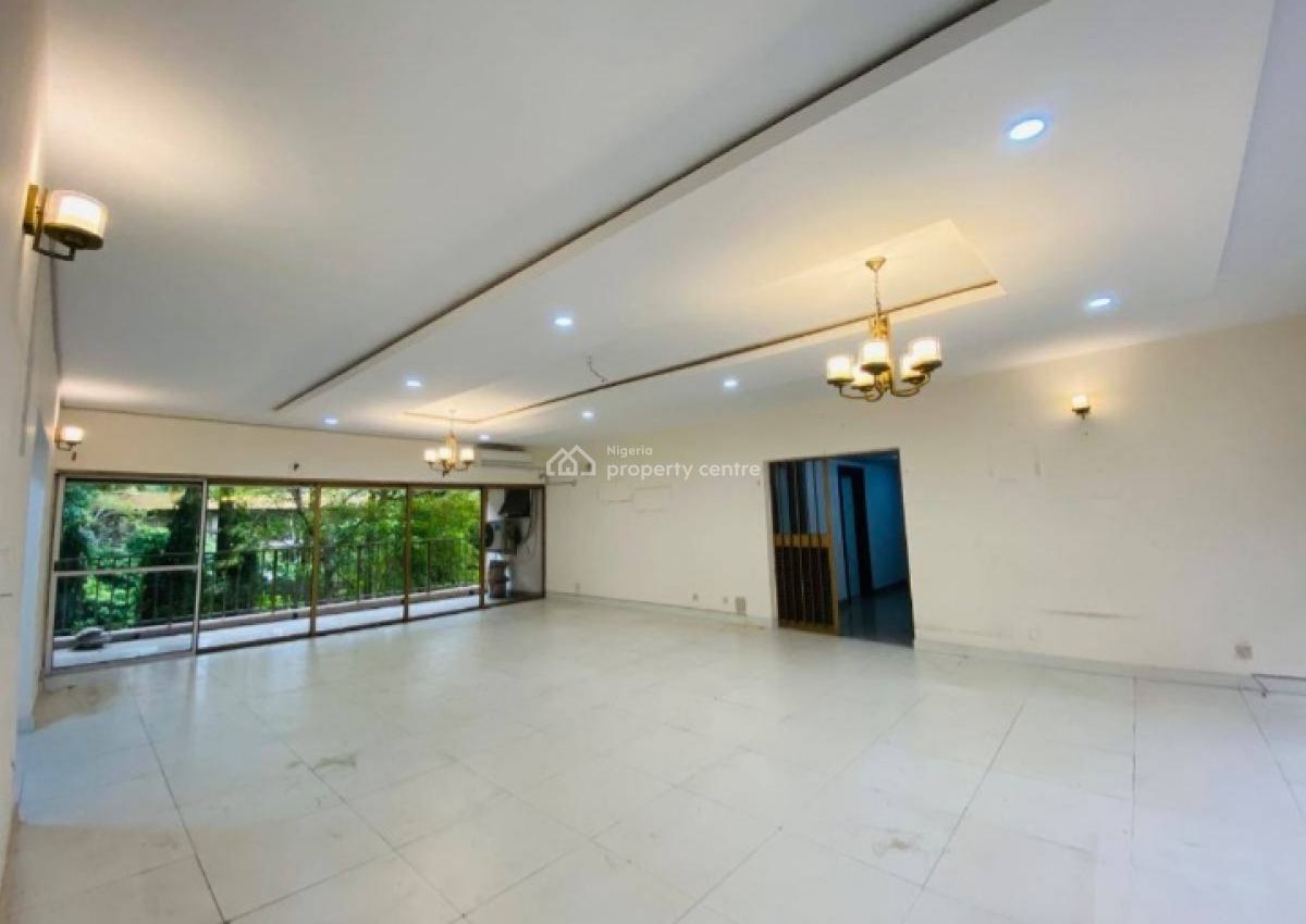 Elegant & Spacious 3 Bedroom with Swimming Pool, Badminton & Lawn Court, Old Ikoyi, Ikoyi, Lagos, Flat / Apartment for Rent
