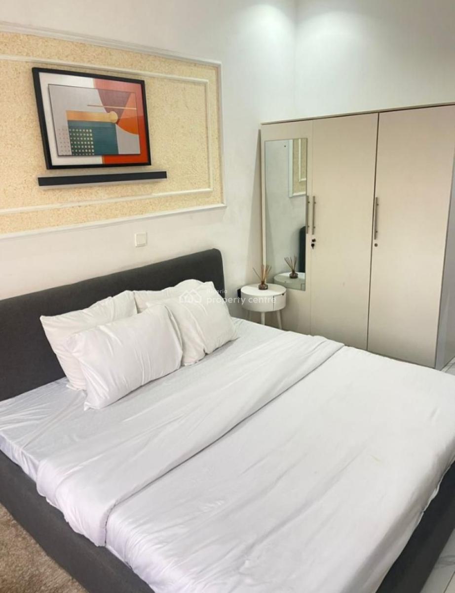 Furnished 3bed Apartment with Luxury Amenities, Perfect Ambience, Lekki Phase 1, Lekki, Lagos, Flat / Apartment for Rent