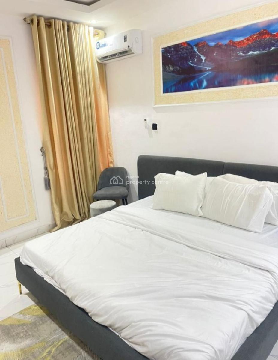 Furnished 3bed Apartment with Luxury Amenities, Perfect Ambience, Lekki Phase 1, Lekki, Lagos, Flat / Apartment for Rent